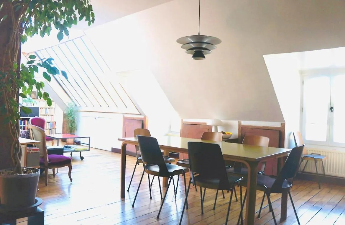 Ferienwohnung Vue Panoramique Sur Les Toits De Paris